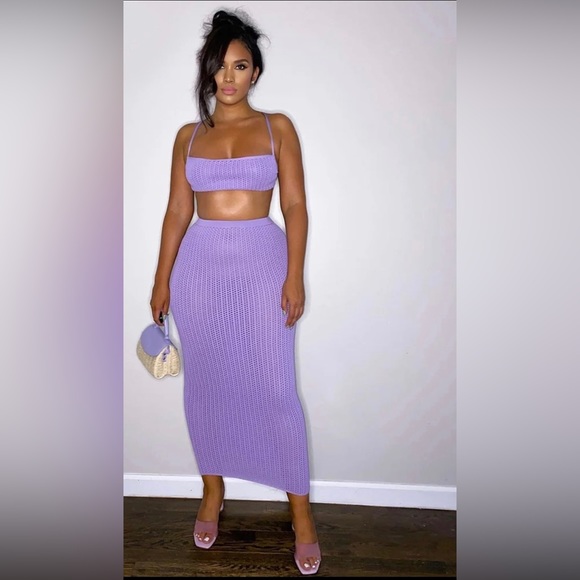 Brand new 2Piece Set Elegant Halter Lace Up Tops - Picture 2 of 2